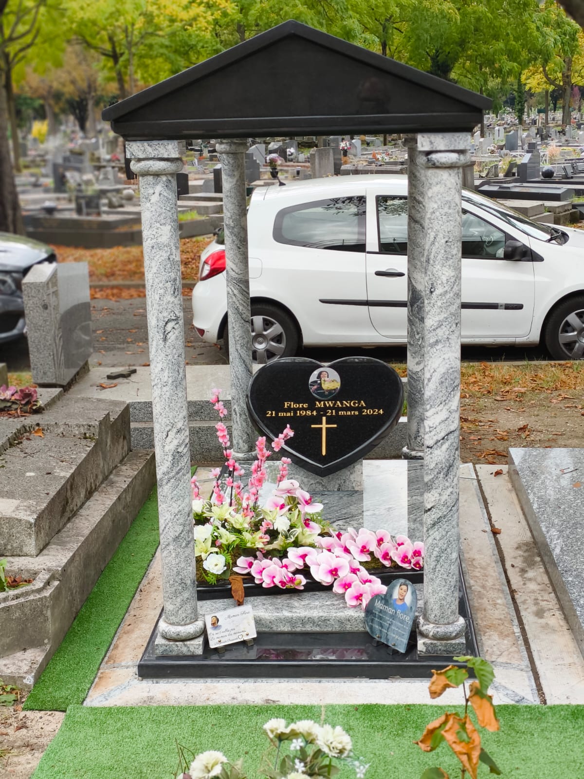 Tombe rénovée après intervention Maison LEMOINE - Seine-Saint-Denis